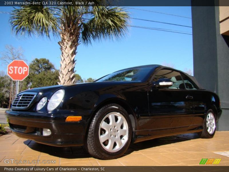 Black / Ash 2003 Mercedes-Benz CLK 320 Cabriolet