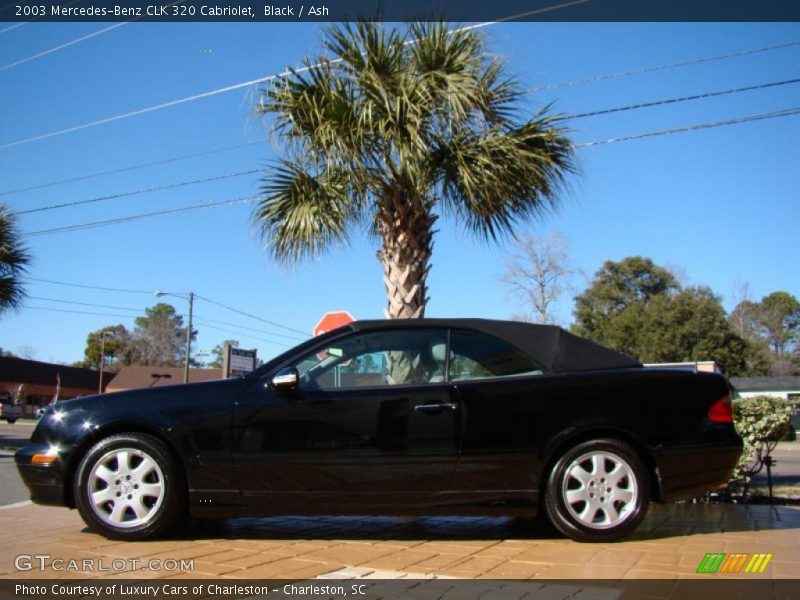 Black / Ash 2003 Mercedes-Benz CLK 320 Cabriolet