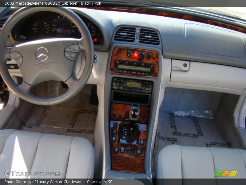 Black / Ash 2003 Mercedes-Benz CLK 320 Cabriolet