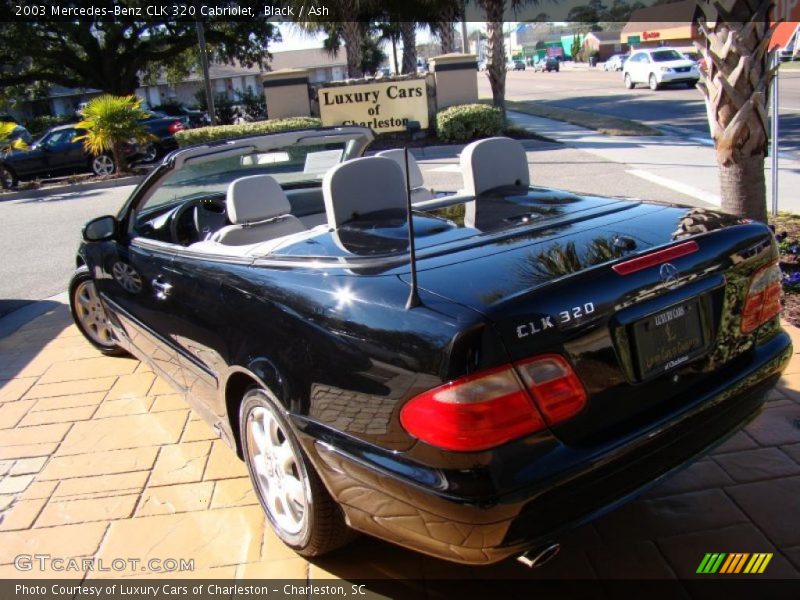 Black / Ash 2003 Mercedes-Benz CLK 320 Cabriolet