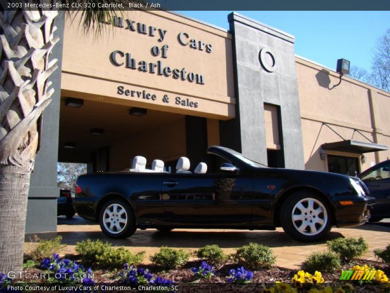 Black / Ash 2003 Mercedes-Benz CLK 320 Cabriolet