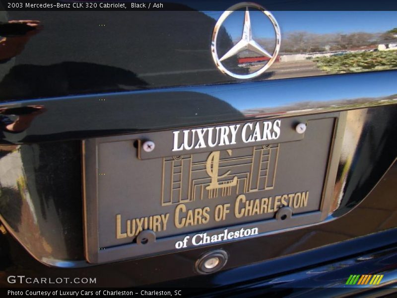 Black / Ash 2003 Mercedes-Benz CLK 320 Cabriolet