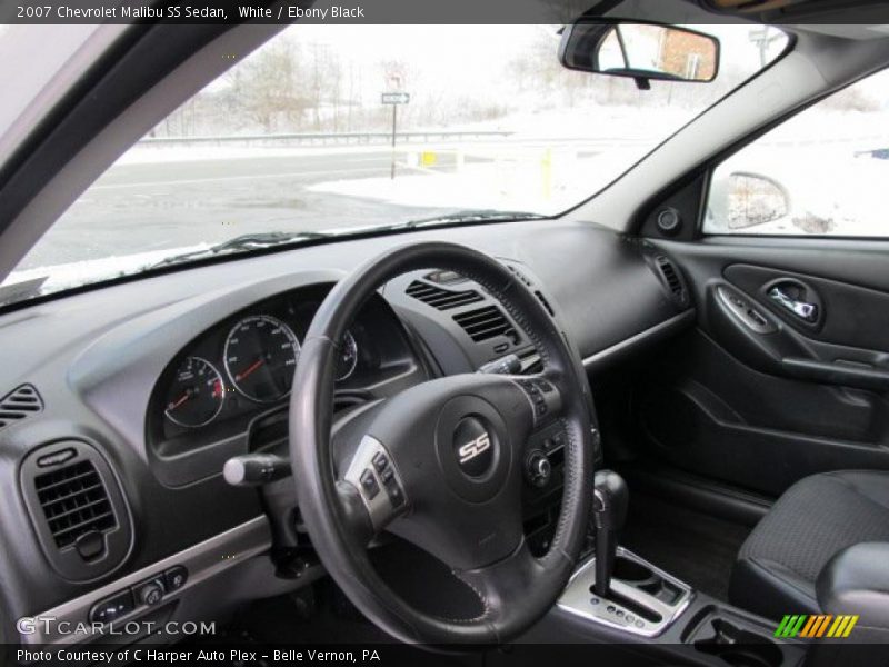 Dashboard of 2007 Malibu SS Sedan