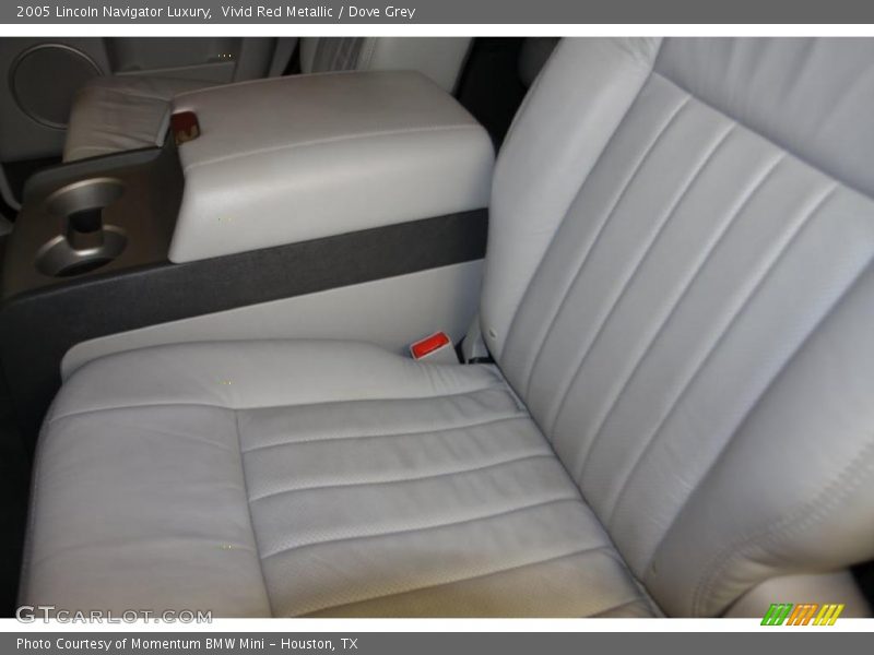 Vivid Red Metallic / Dove Grey 2005 Lincoln Navigator Luxury