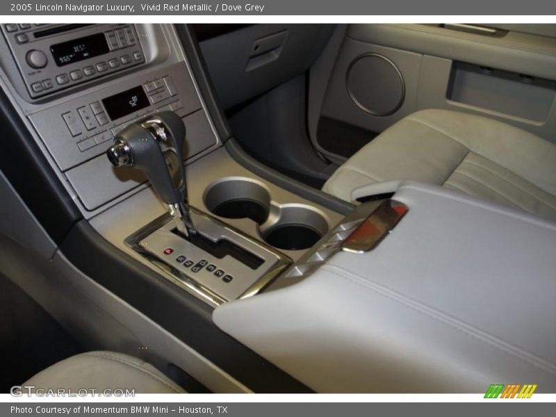 Vivid Red Metallic / Dove Grey 2005 Lincoln Navigator Luxury