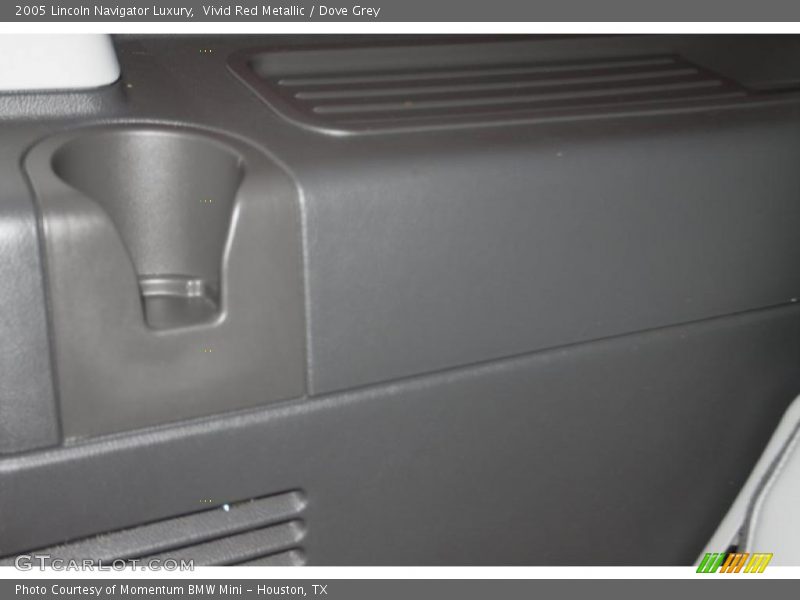 Vivid Red Metallic / Dove Grey 2005 Lincoln Navigator Luxury