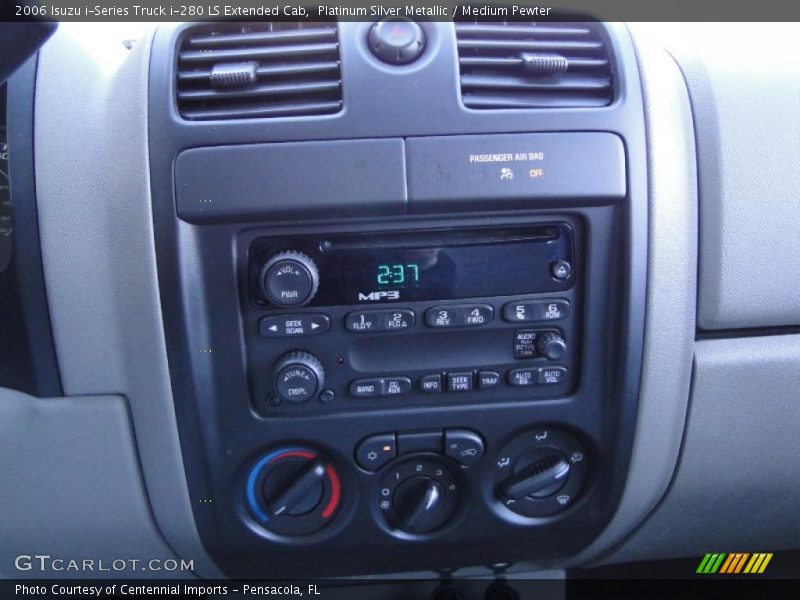 Controls of 2006 i-Series Truck i-280 LS Extended Cab