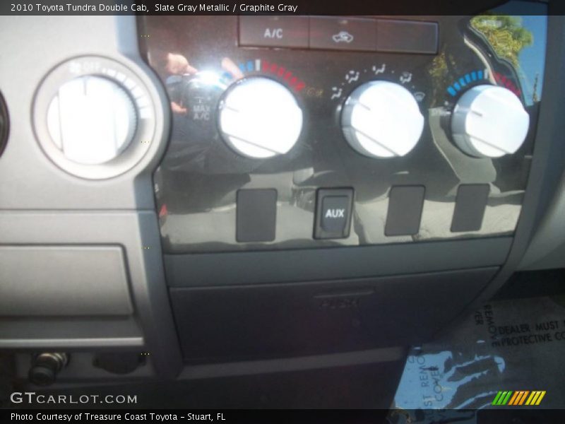 Slate Gray Metallic / Graphite Gray 2010 Toyota Tundra Double Cab