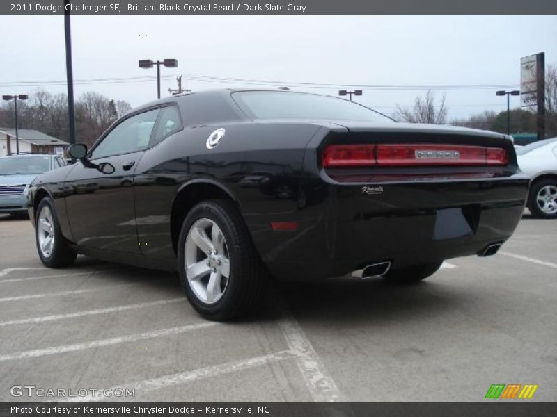  2011 Challenger SE Brilliant Black Crystal Pearl