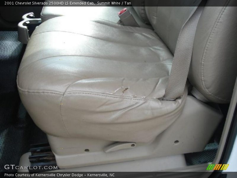 Summit White / Tan 2001 Chevrolet Silverado 2500HD LS Extended Cab