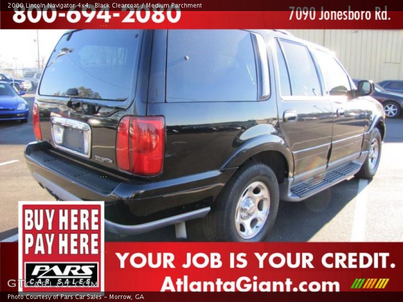 Black Clearcoat / Medium Parchment 2000 Lincoln Navigator 4x4