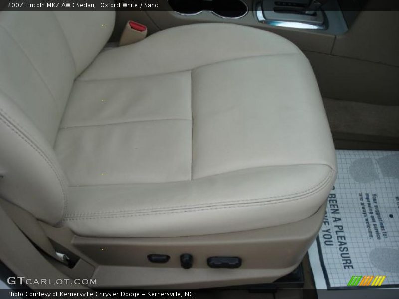 Oxford White / Sand 2007 Lincoln MKZ AWD Sedan