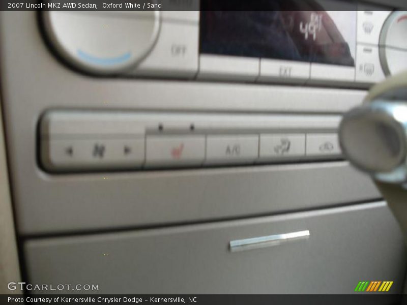 Oxford White / Sand 2007 Lincoln MKZ AWD Sedan