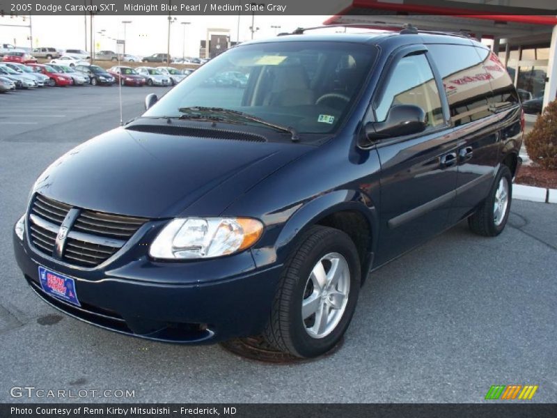 Midnight Blue Pearl / Medium Slate Gray 2005 Dodge Caravan SXT