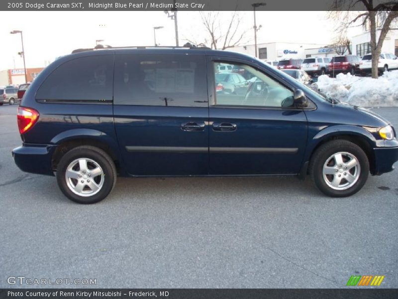 Midnight Blue Pearl / Medium Slate Gray 2005 Dodge Caravan SXT