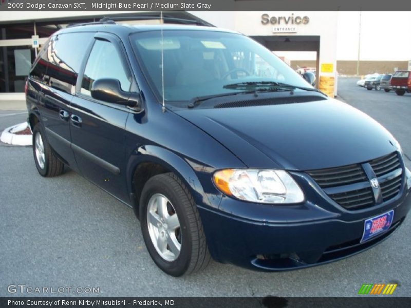 Midnight Blue Pearl / Medium Slate Gray 2005 Dodge Caravan SXT