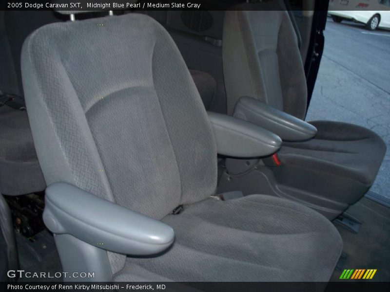 Midnight Blue Pearl / Medium Slate Gray 2005 Dodge Caravan SXT