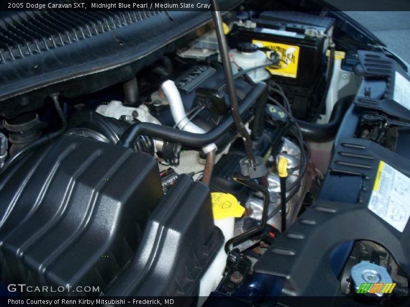 Midnight Blue Pearl / Medium Slate Gray 2005 Dodge Caravan SXT