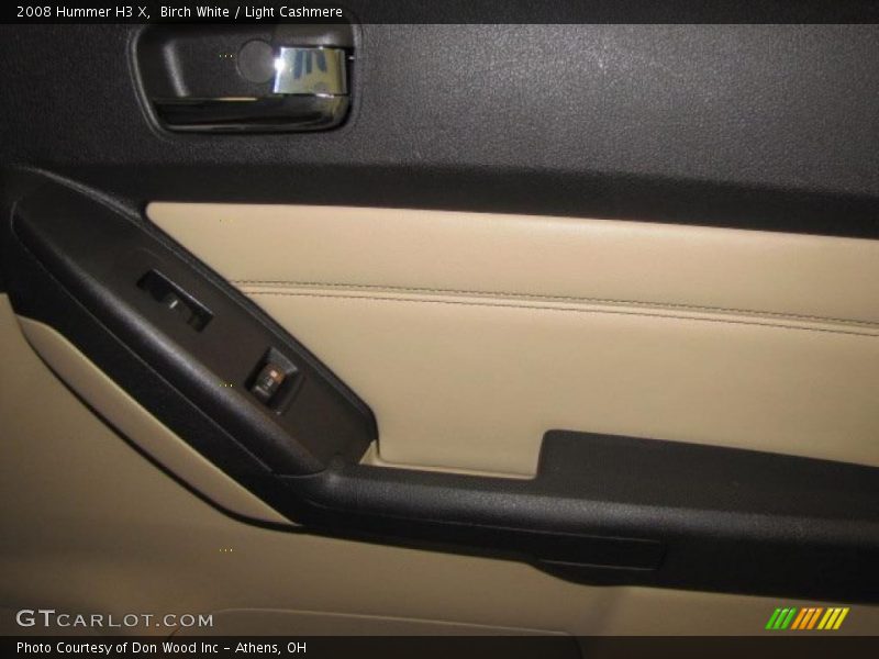 Birch White / Light Cashmere 2008 Hummer H3 X