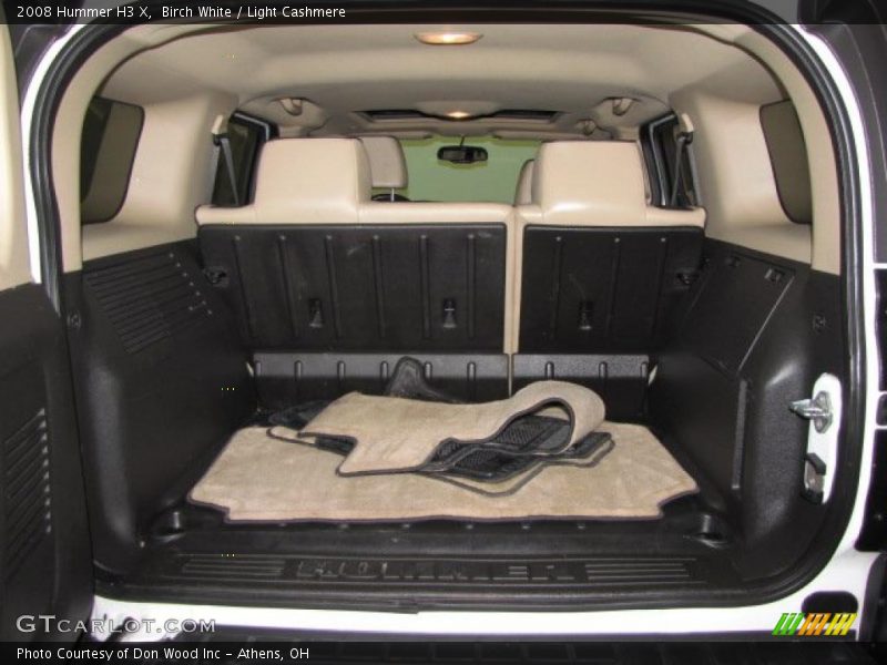 Birch White / Light Cashmere 2008 Hummer H3 X