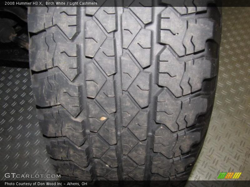 Birch White / Light Cashmere 2008 Hummer H3 X