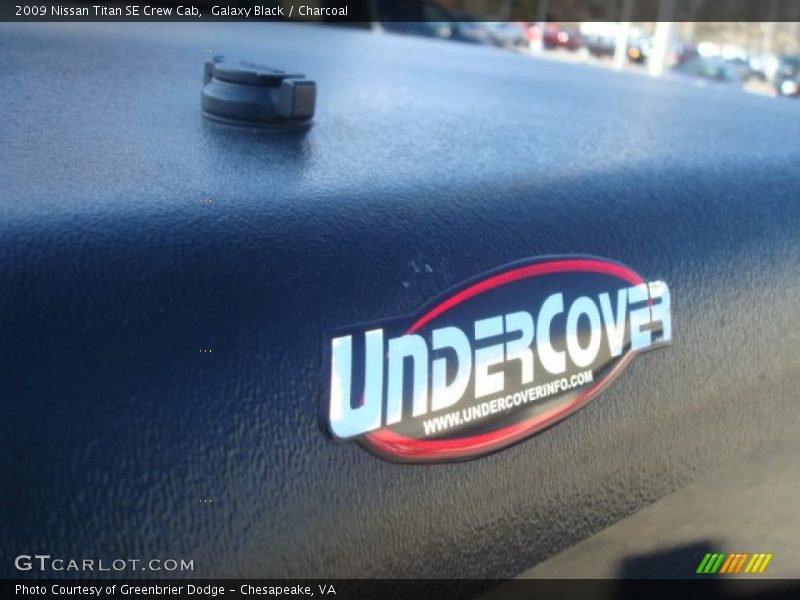 Galaxy Black / Charcoal 2009 Nissan Titan SE Crew Cab