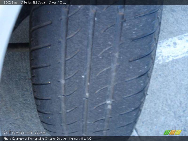 Silver / Gray 2002 Saturn S Series SL2 Sedan