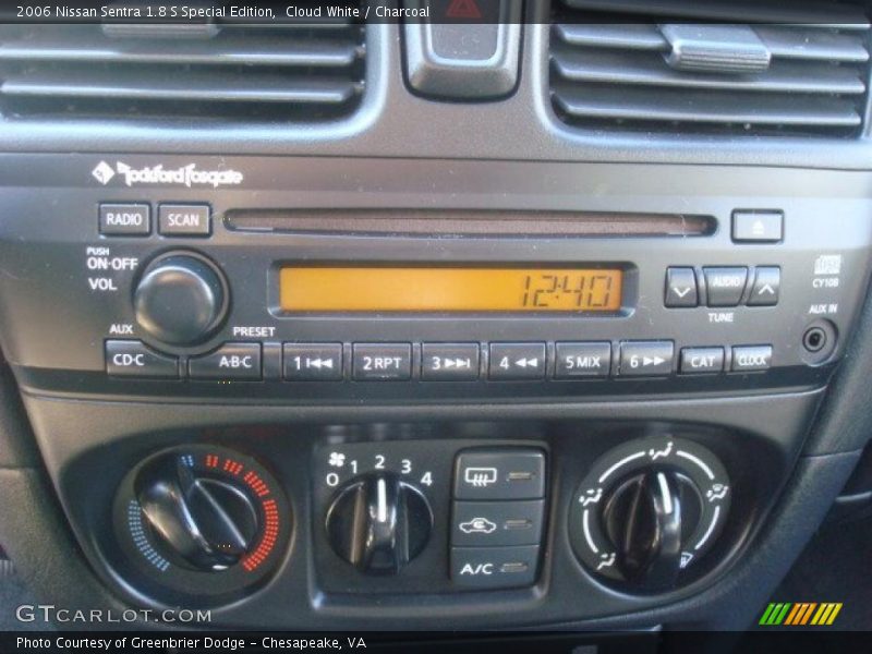 Cloud White / Charcoal 2006 Nissan Sentra 1.8 S Special Edition