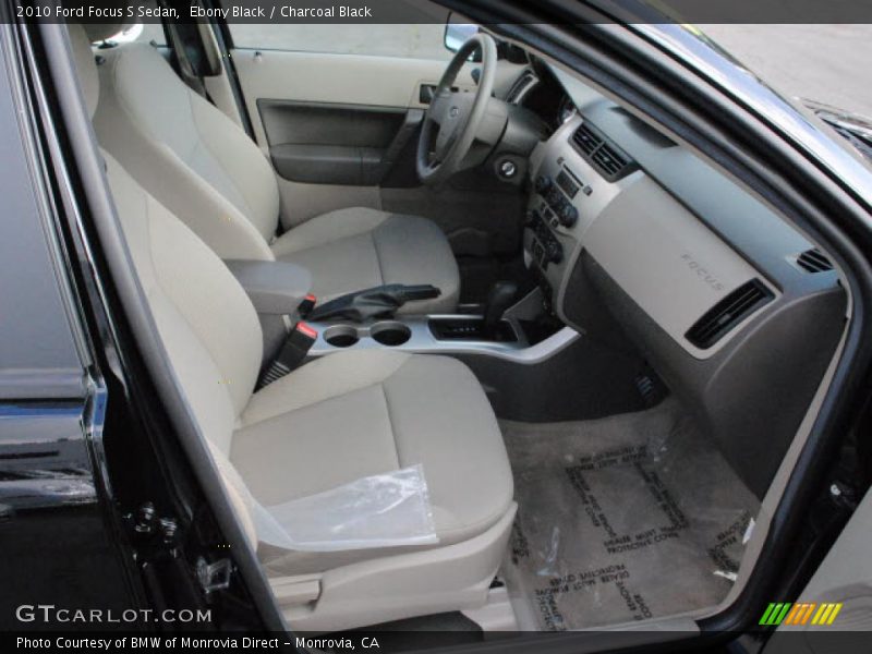 Ebony Black / Charcoal Black 2010 Ford Focus S Sedan