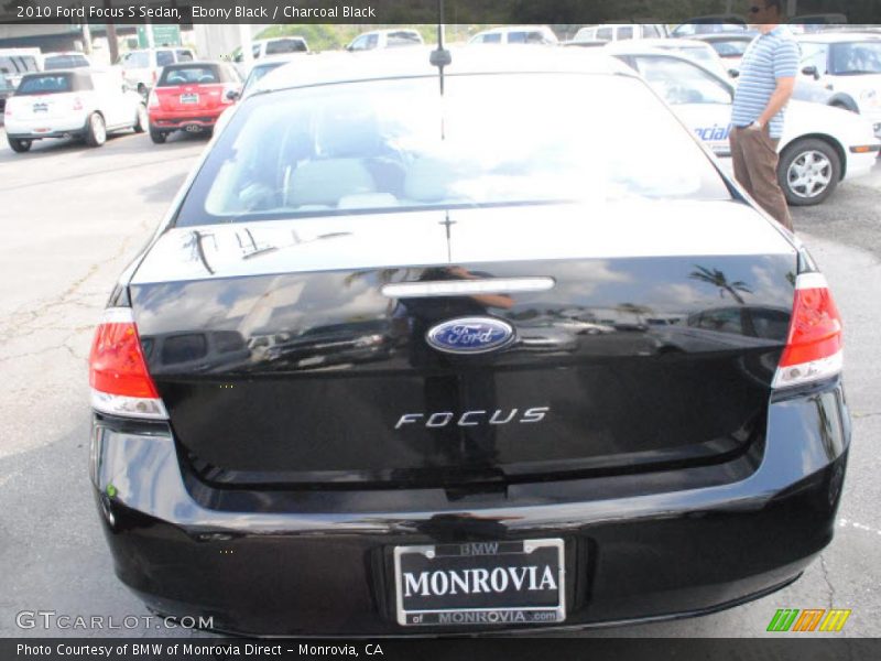 Ebony Black / Charcoal Black 2010 Ford Focus S Sedan