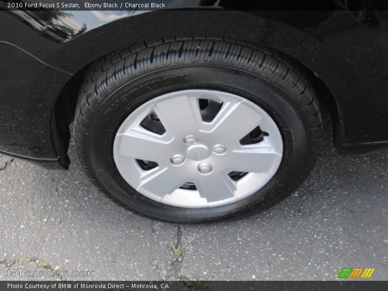 Ebony Black / Charcoal Black 2010 Ford Focus S Sedan