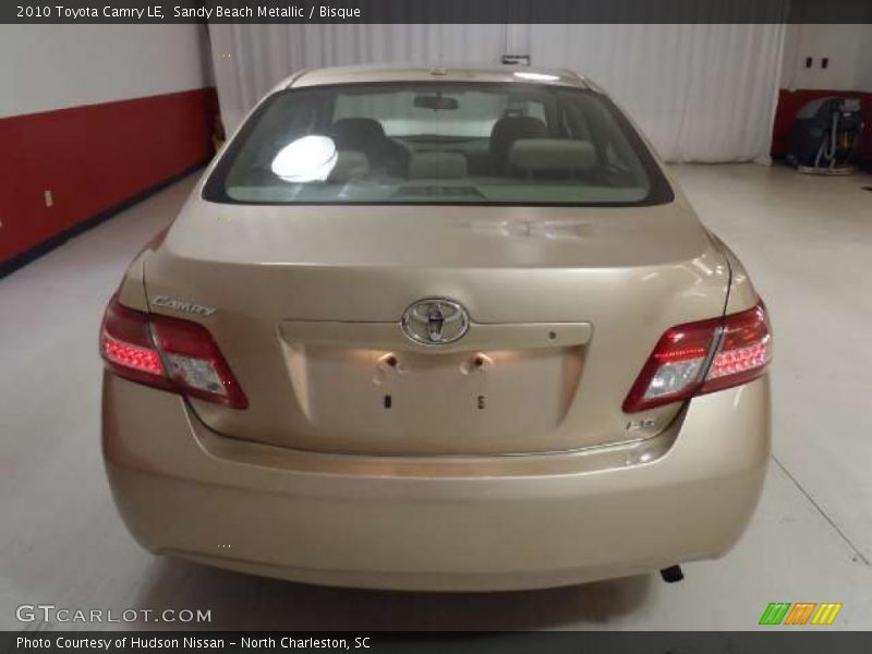 Sandy Beach Metallic / Bisque 2010 Toyota Camry LE