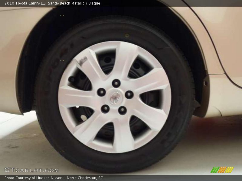 Sandy Beach Metallic / Bisque 2010 Toyota Camry LE
