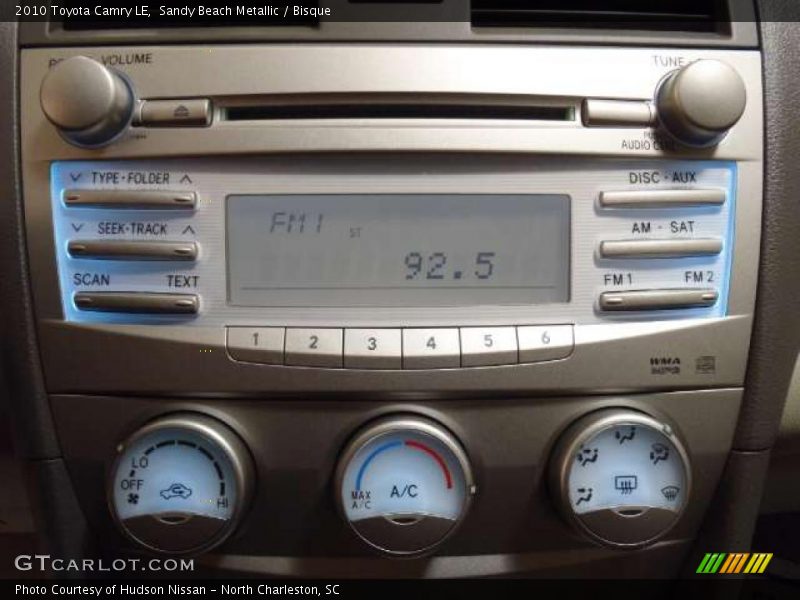 Sandy Beach Metallic / Bisque 2010 Toyota Camry LE