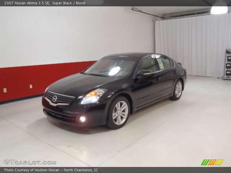 Super Black / Blond 2007 Nissan Altima 3.5 SE