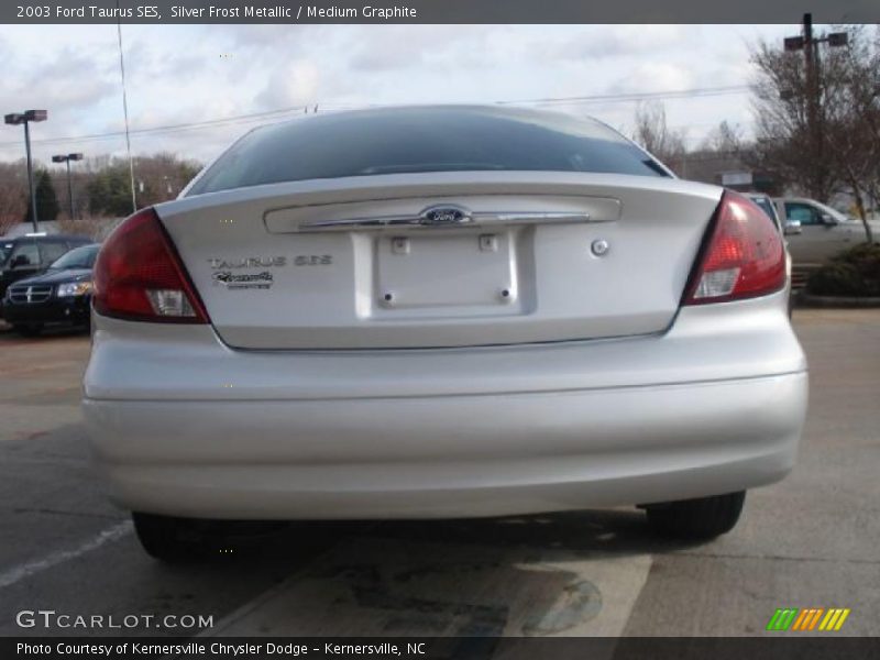 Silver Frost Metallic / Medium Graphite 2003 Ford Taurus SES
