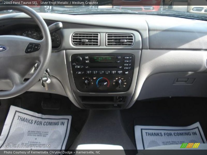 Silver Frost Metallic / Medium Graphite 2003 Ford Taurus SES