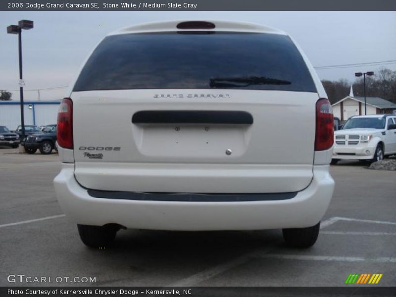 Stone White / Medium Slate Gray 2006 Dodge Grand Caravan SE