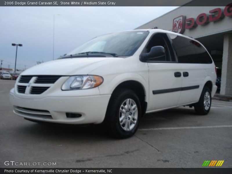 Stone White / Medium Slate Gray 2006 Dodge Grand Caravan SE