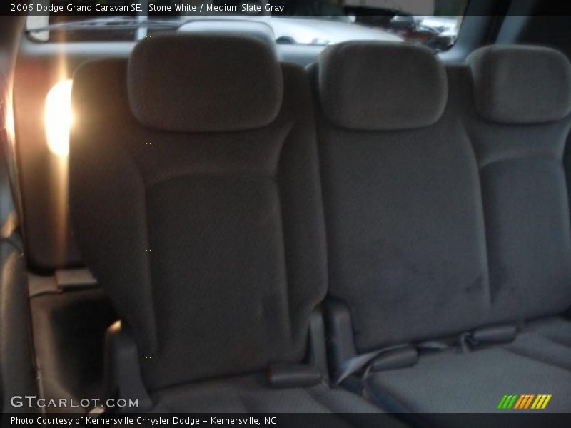 Stone White / Medium Slate Gray 2006 Dodge Grand Caravan SE