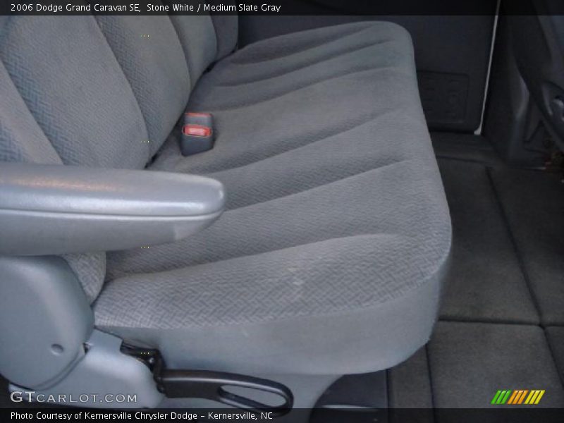 Stone White / Medium Slate Gray 2006 Dodge Grand Caravan SE