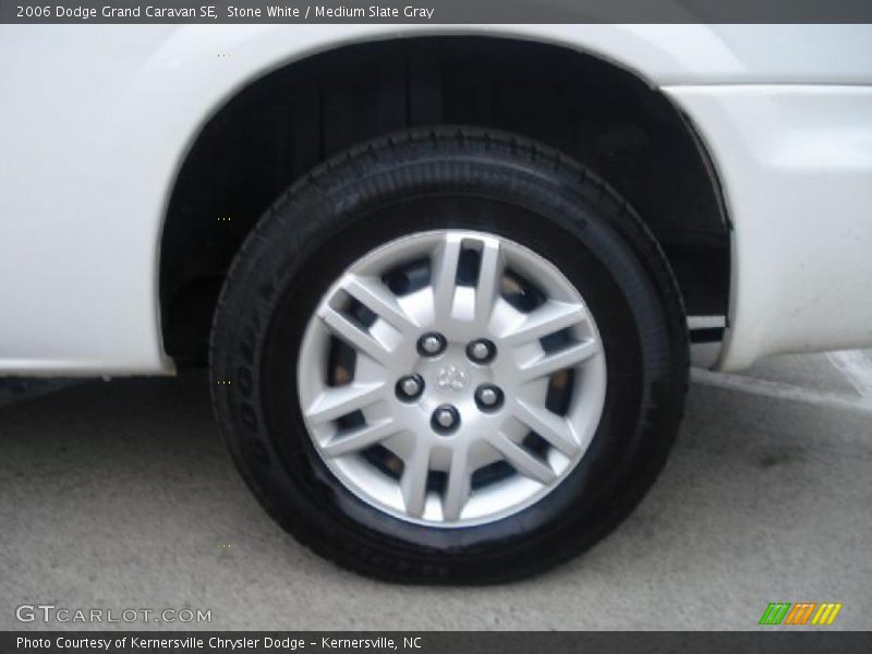 Stone White / Medium Slate Gray 2006 Dodge Grand Caravan SE
