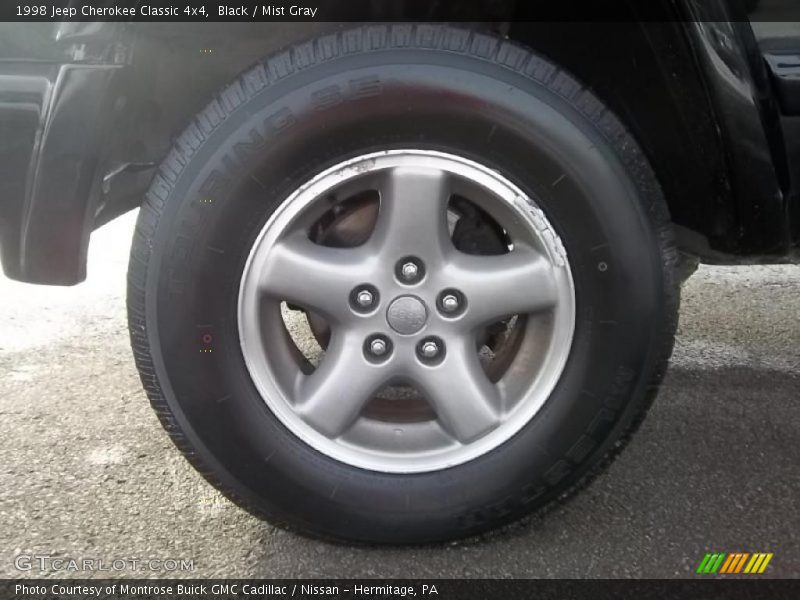  1998 Cherokee Classic 4x4 Wheel