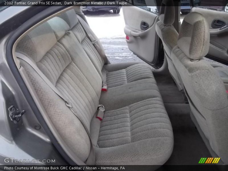Dark Bronzmist Metallic / Dark Taupe 2002 Pontiac Grand Prix SE Sedan