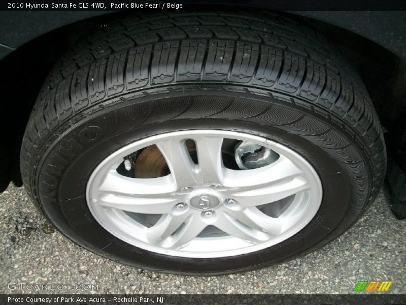 Pacific Blue Pearl / Beige 2010 Hyundai Santa Fe GLS 4WD