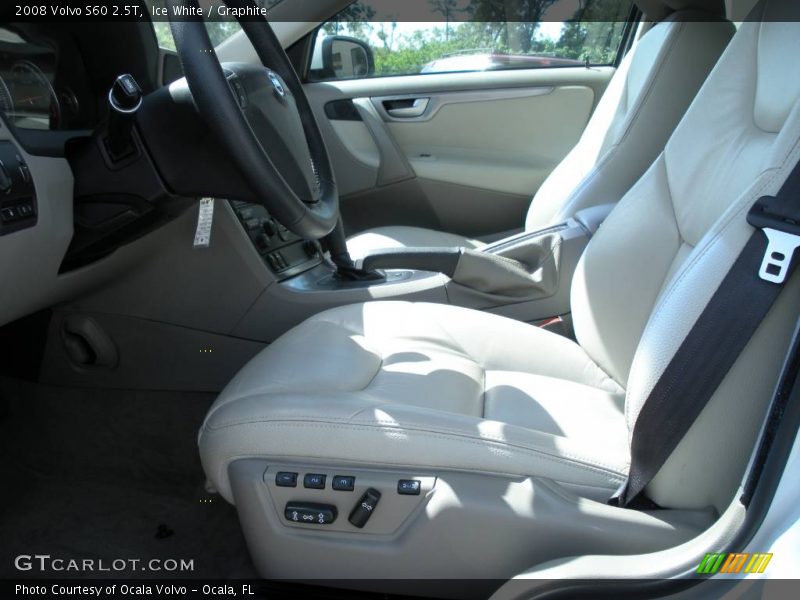 Ice White / Graphite 2008 Volvo S60 2.5T
