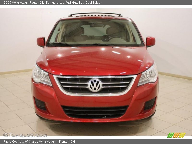 Pomegranate Red Metallic / Gobi Beige 2009 Volkswagen Routan SE