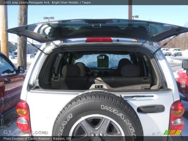 Bright Silver Metallic / Taupe 2003 Jeep Liberty Renegade 4x4