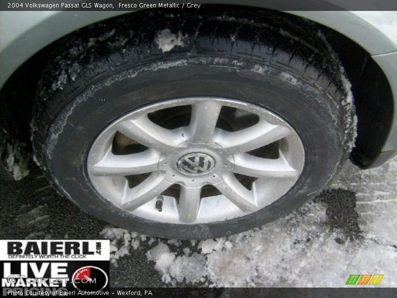 Fresco Green Metallic / Grey 2004 Volkswagen Passat GLS Wagon