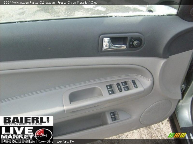 Fresco Green Metallic / Grey 2004 Volkswagen Passat GLS Wagon